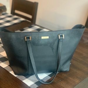 Black Kate Spade purse